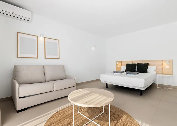 Aloe - Vipvipvillas 빌라 플라야블랑카